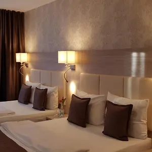 Budapester Hof Hotel